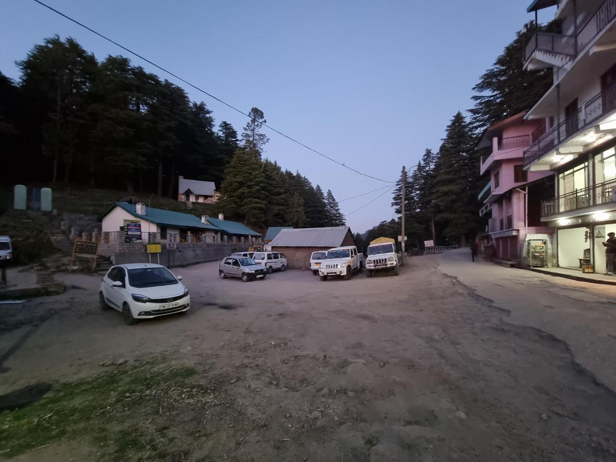 Forest Vibes Kalatop-Rooms And Restaurant Dalhousie Kültér fotó